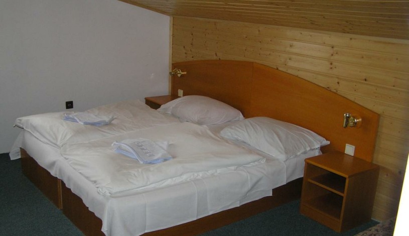 Hotel Enzian (garni) Železná Ruda - Třílůžkový pokoj